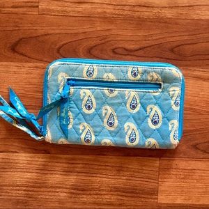 Vera Bradley Bermuda Blue Zip Around Wallet